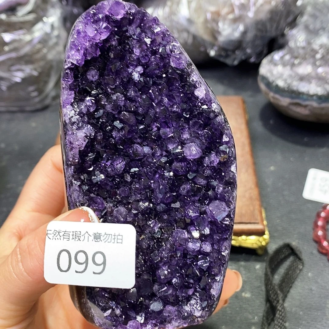 水晶大型摆件（非配饰）未镶嵌