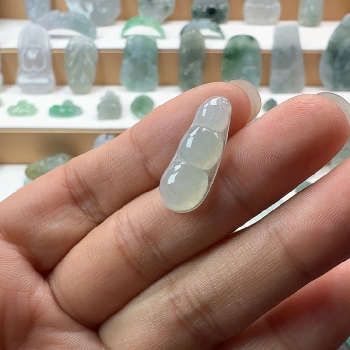 翡翠未镶嵌项链翡翠