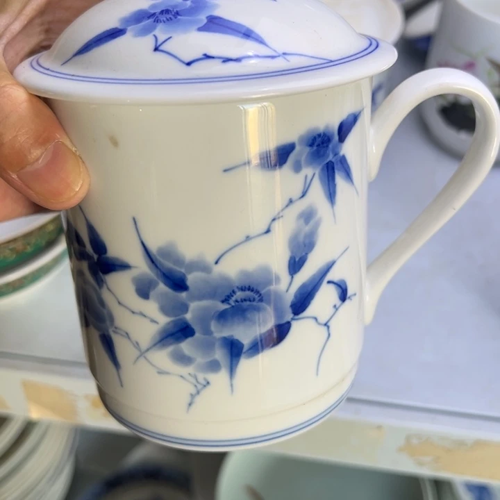 手绘微瑕办公杯一个