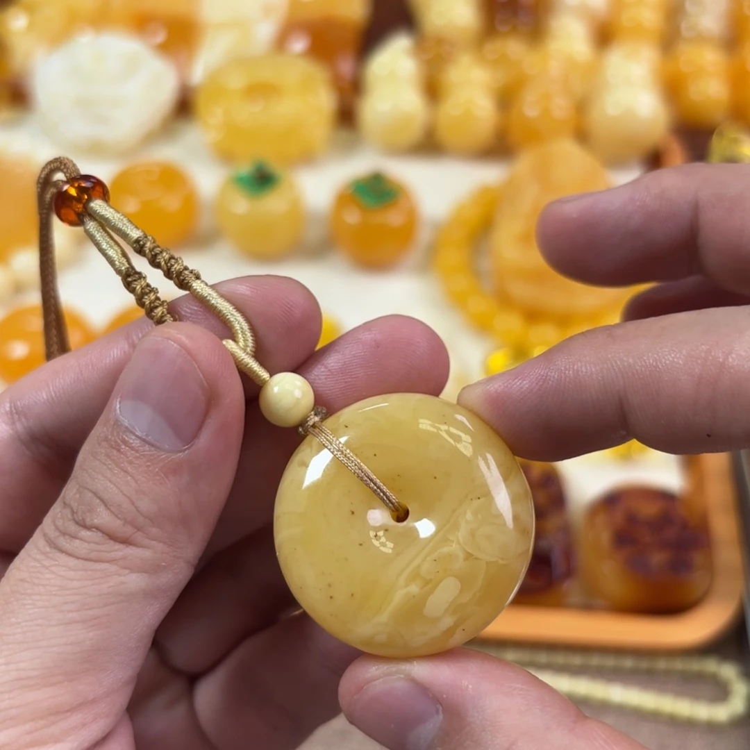 蜜蜡未镶嵌裸石平安扣