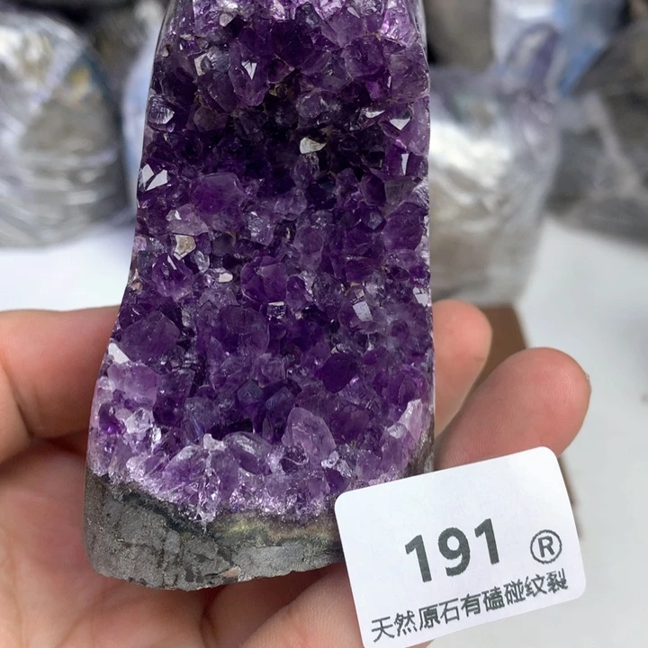 紫晶大型摆件（非配饰）未镶嵌