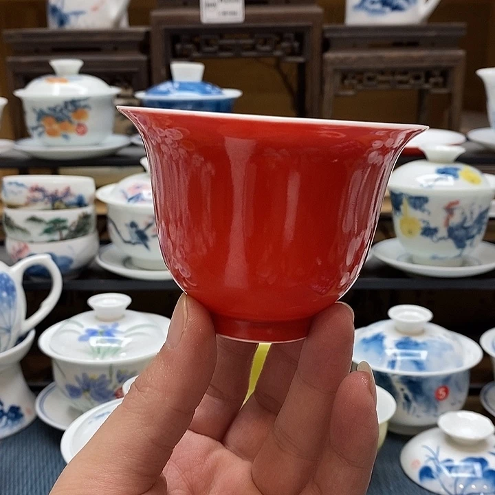 *****手绘微瑕红色碗身
