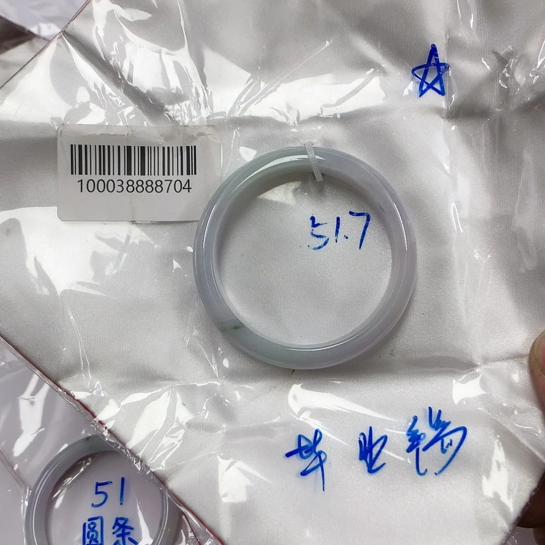 翡翠手镯未镶嵌天然缅甸翡翠手镯