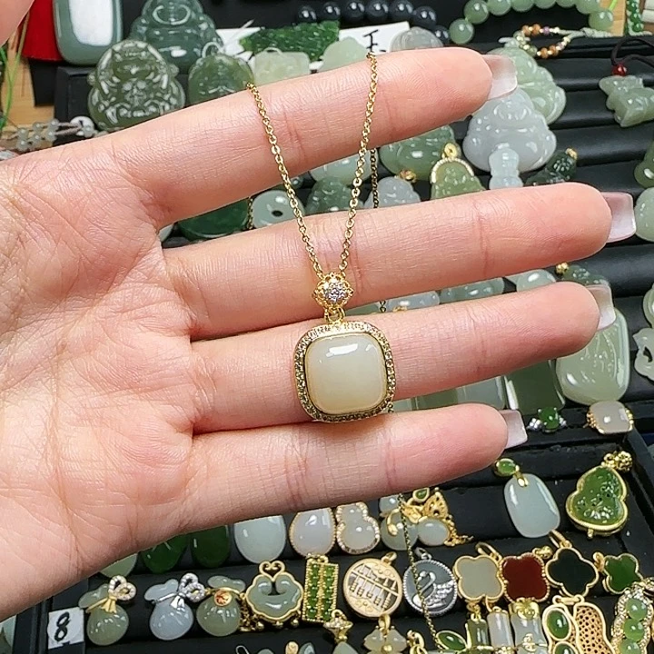 颈饰银S925镶嵌和田玉送链子送绳