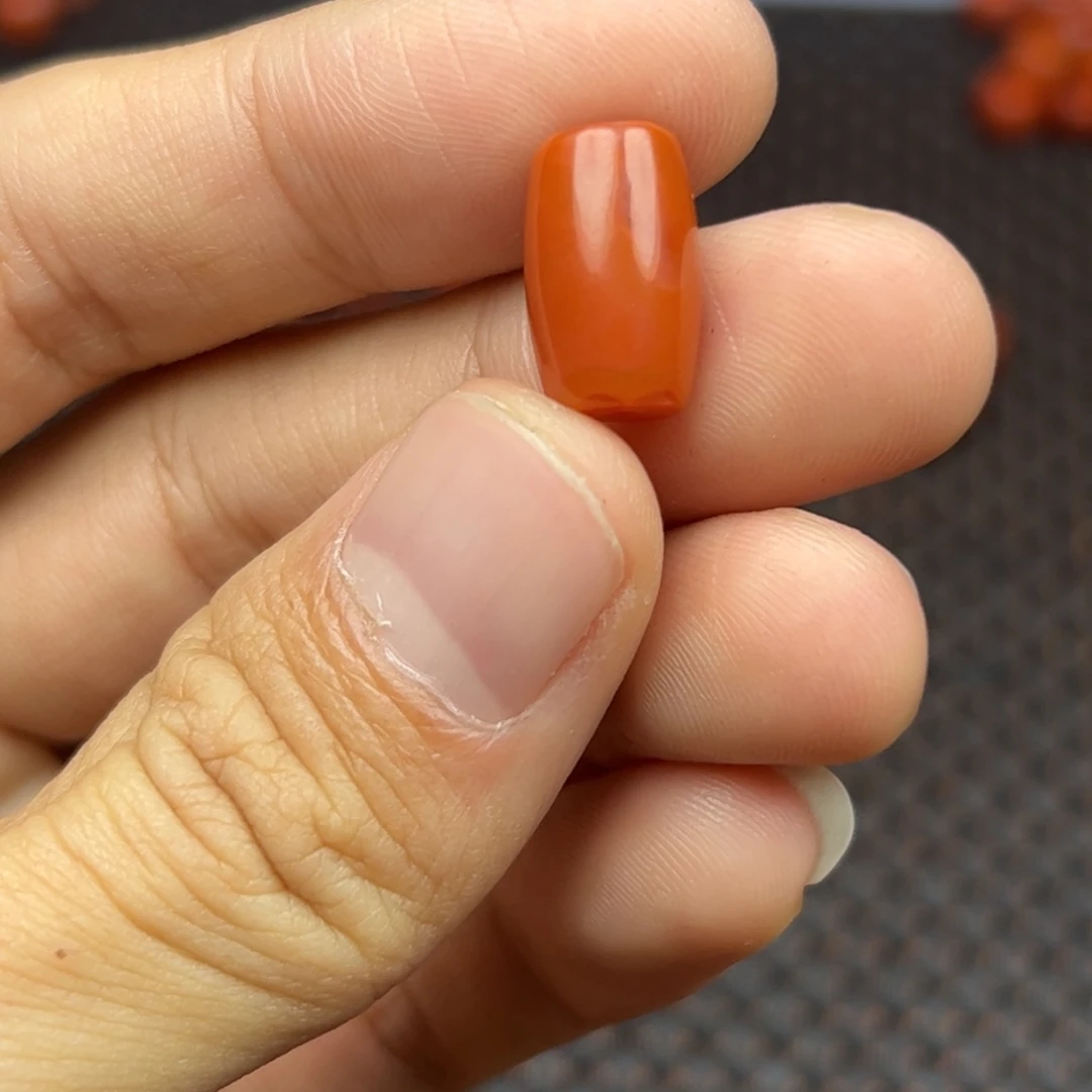 南红玛瑙未镶嵌挂件