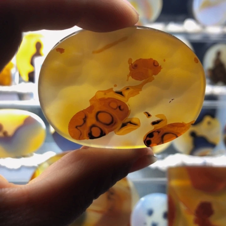 合金玛瑙/玉髓珠宝奇石77