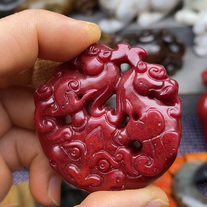 未镶嵌蛇纹石玉颈饰