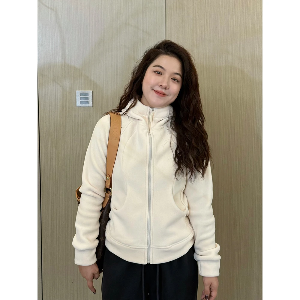 WenWen小个子2025秋冬新款奥利绒感拉链连帽百搭净色上衣外套4605