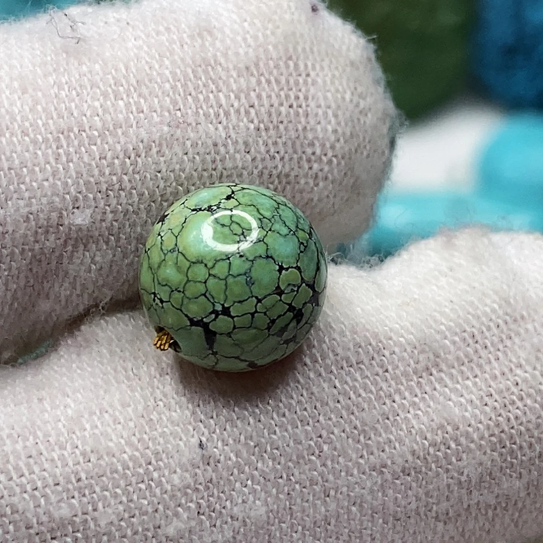 绿松石未镶嵌天然原矿 带武汉地大证书