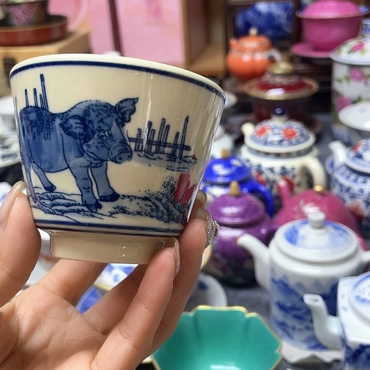 景德镇陶瓷协会常务会长