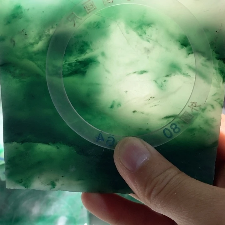 安***云定制石英质玉（非洲翠）