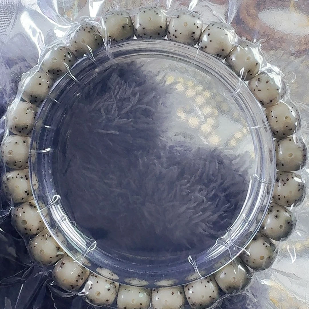 星月菩提手串用****9海南原生态石玉单圈