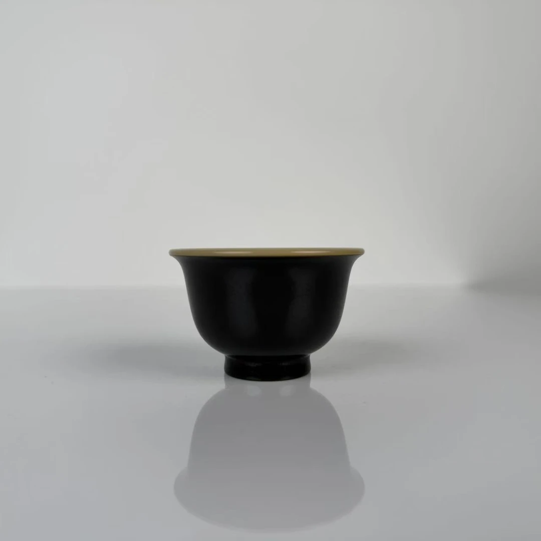 南山云泊 玄墨 小压手杯