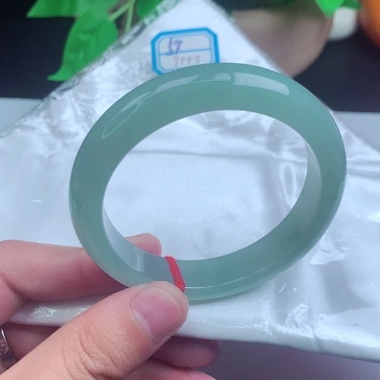 翡翠手镯未镶嵌正圈036