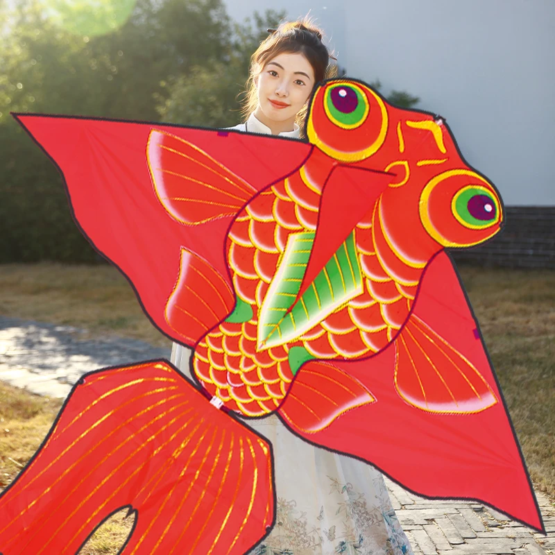 大金鱼风筝微风易飞传统设计结实耐用适合成人