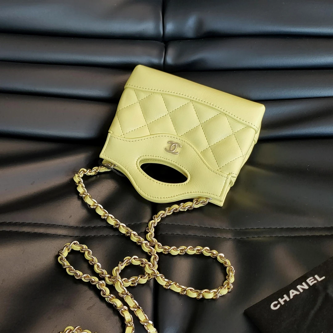 95新 Chanel/香奈儿 25P 小鸡黄羊皮31bag超mini斜挎包 47068