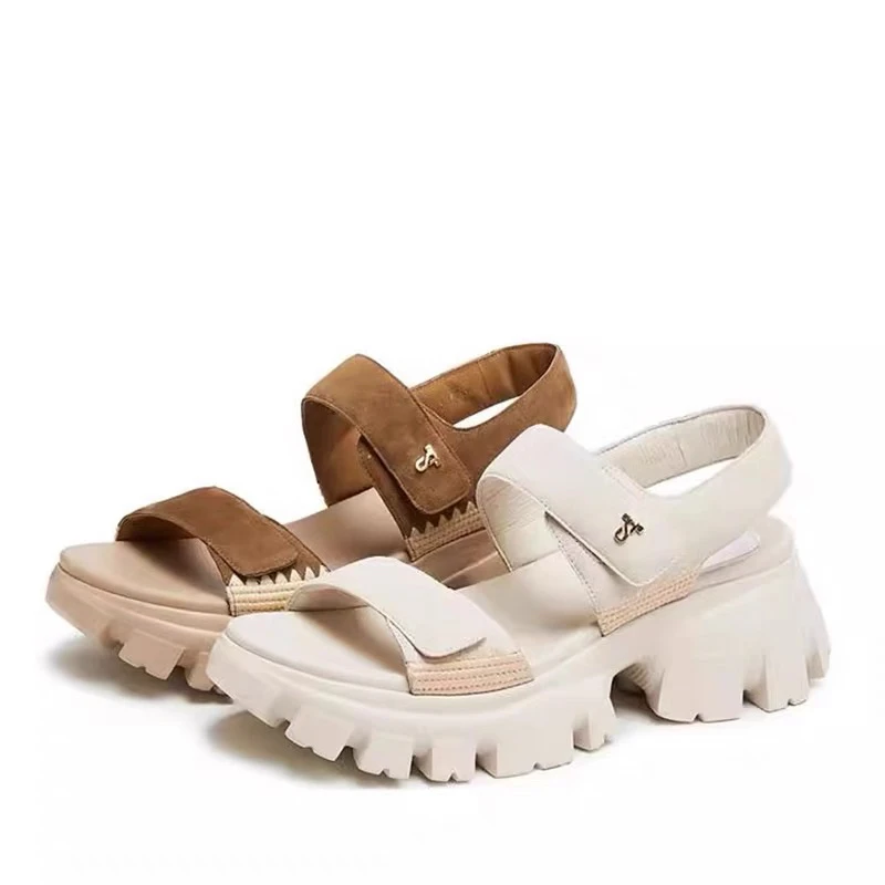 2025春夏新款复古风老爹鞋运动鞋厚底魔术贴休闲女凉鞋 EBK67BL5