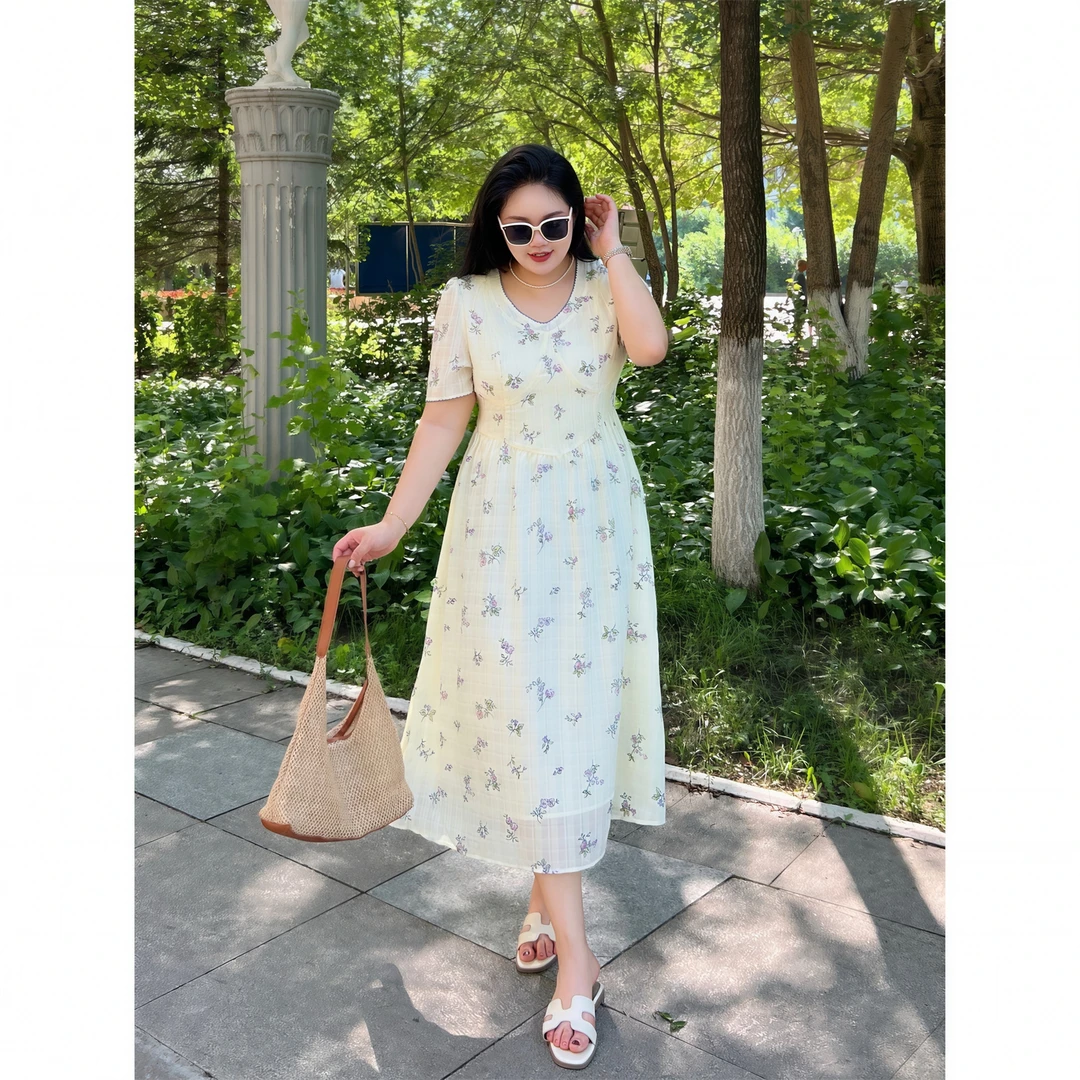 断码捡漏F甜梦花语 / 茶歇碎花气质v领收腰裙连衣裙15237花契大码