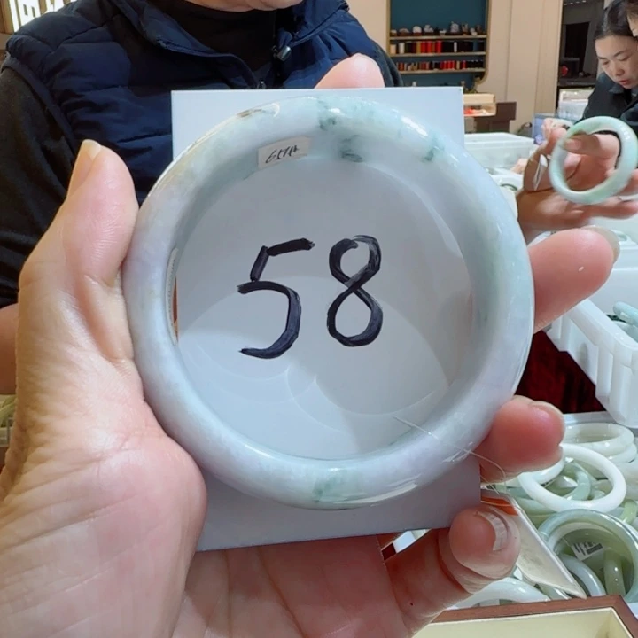 翡翠未镶嵌手镯863