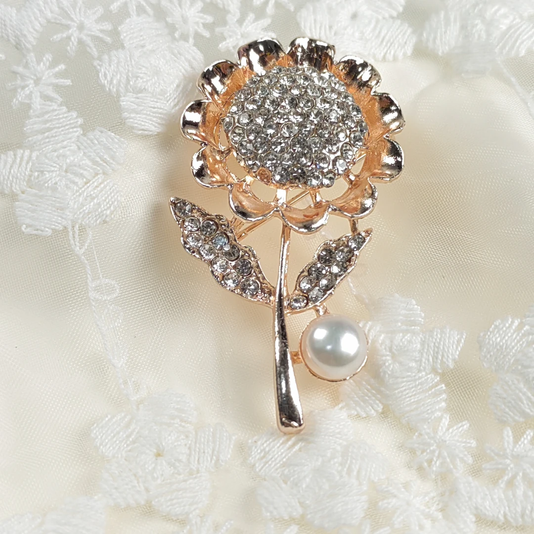 【小太阳】淡水珍珠胸针7-8mm太阳花优雅轻奢气质精致非基地不带证