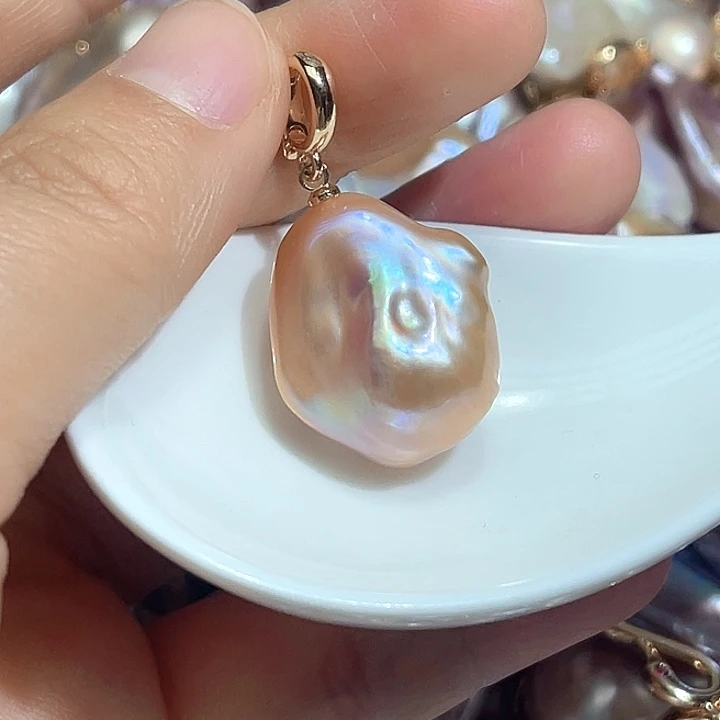 未镶嵌颈饰淡水珍珠