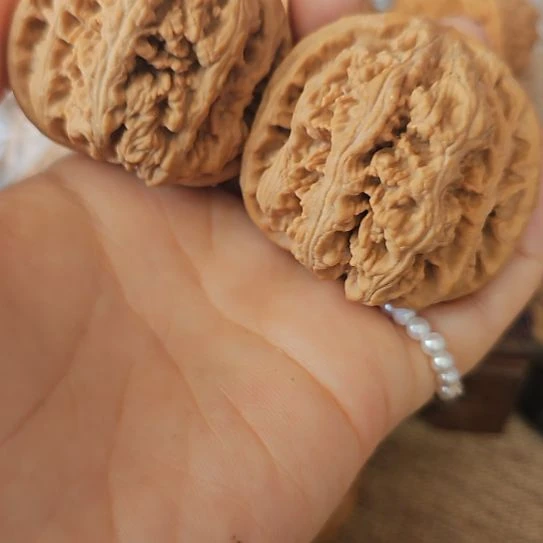 用***0文玩核桃吊坠46粗筋