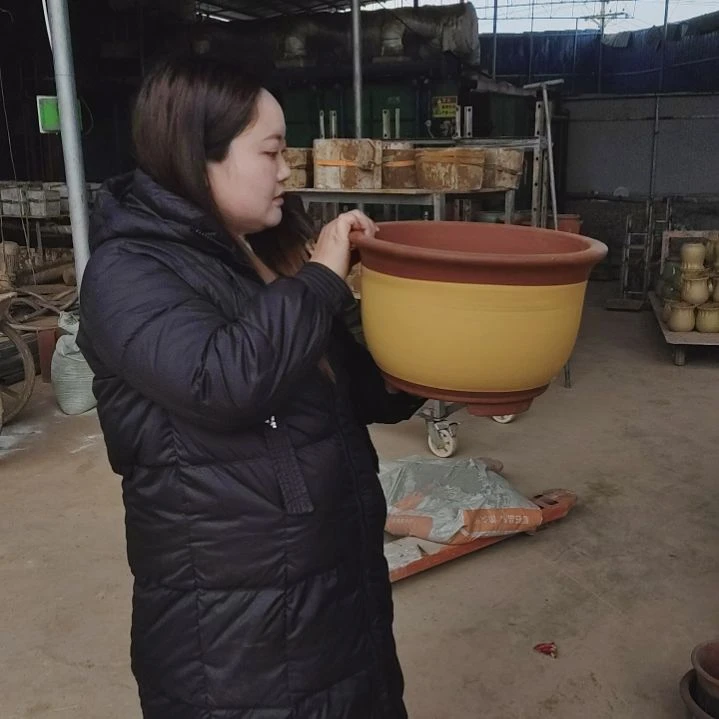 陶口径35高22黄一个