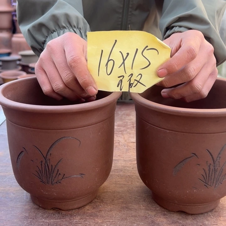 紫砂花盆紫砂花盆