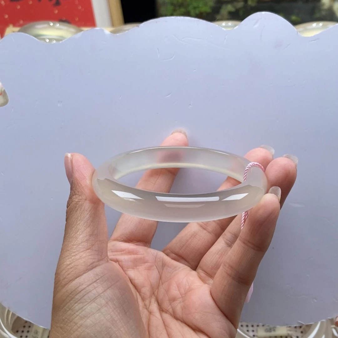 玛瑙/玉髓手镯未镶嵌纹理，雾