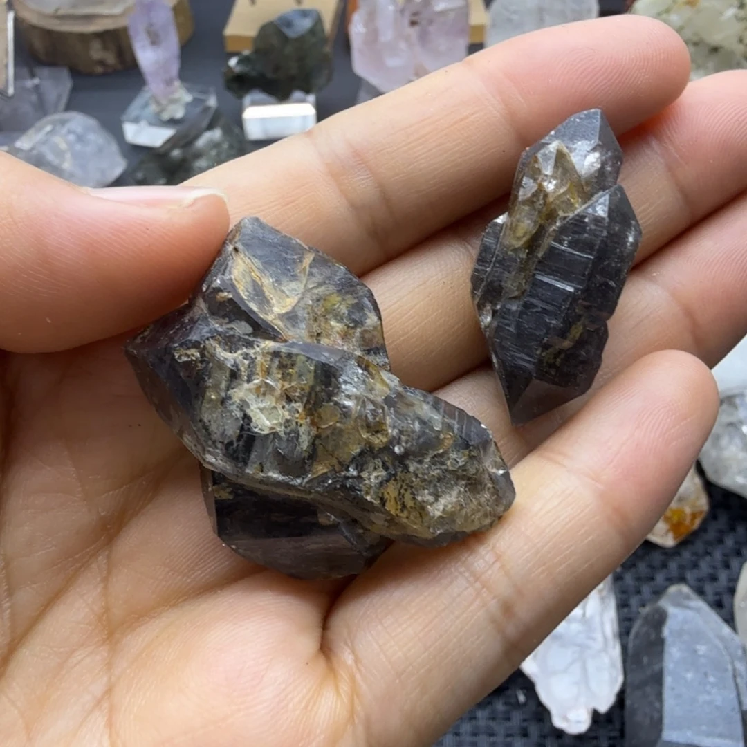 石材黑闪灵一对福利
