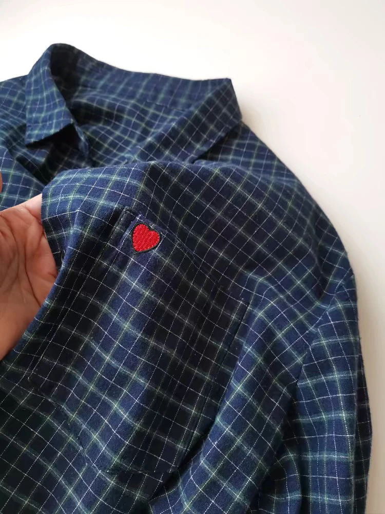藏青格子衬衫女 2024秋冬软糯磨毛刺绣爱心宽松慵懒风叠穿衬衣