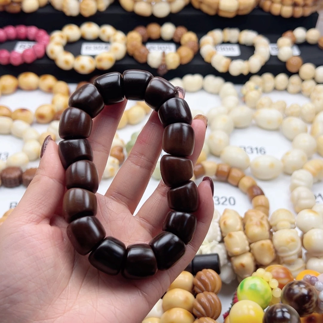 吊坠白玉菩提17-18卡菩提斜切肠