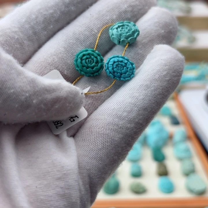 未镶嵌绿松石珠宝奇石