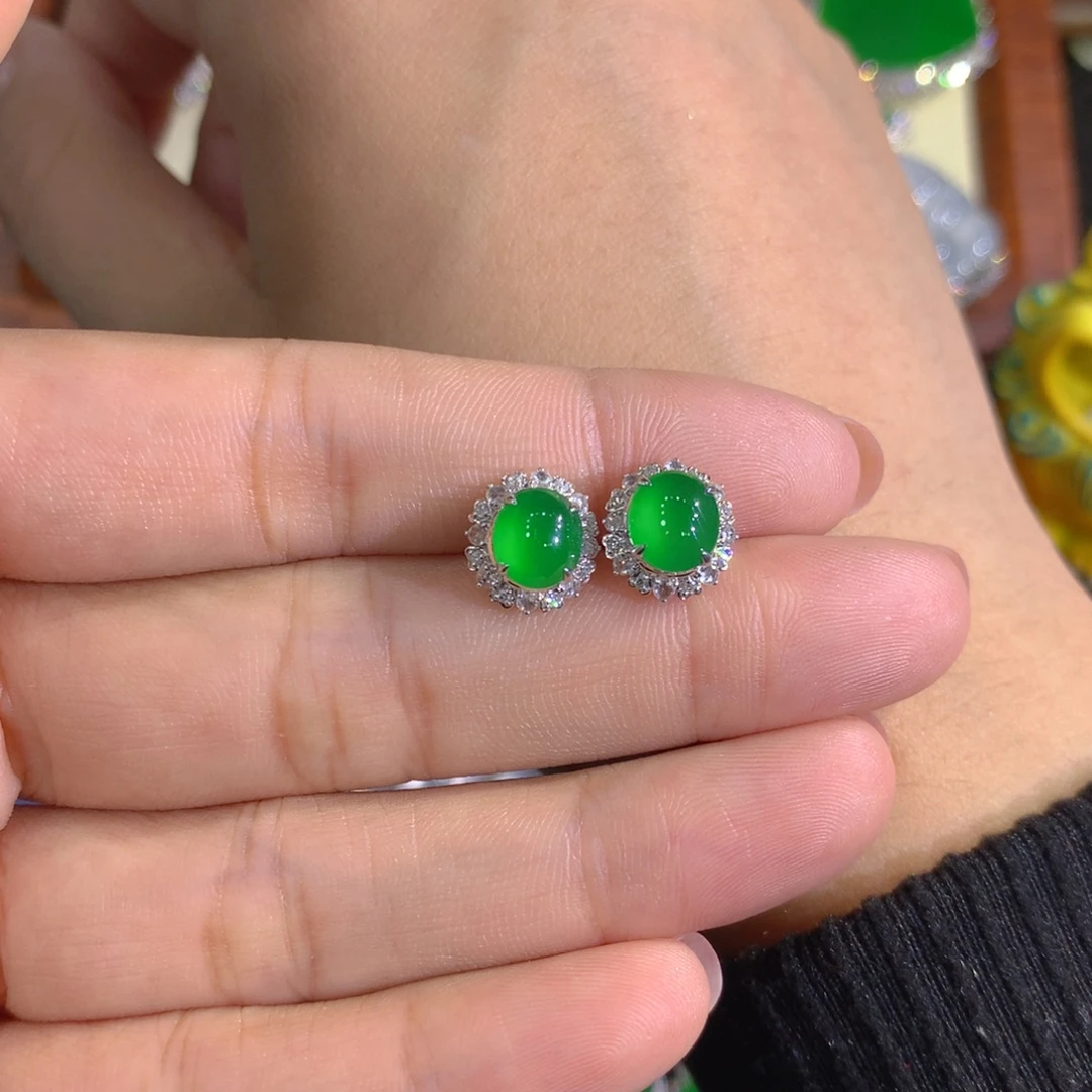 翡翠18K金镶嵌耳饰