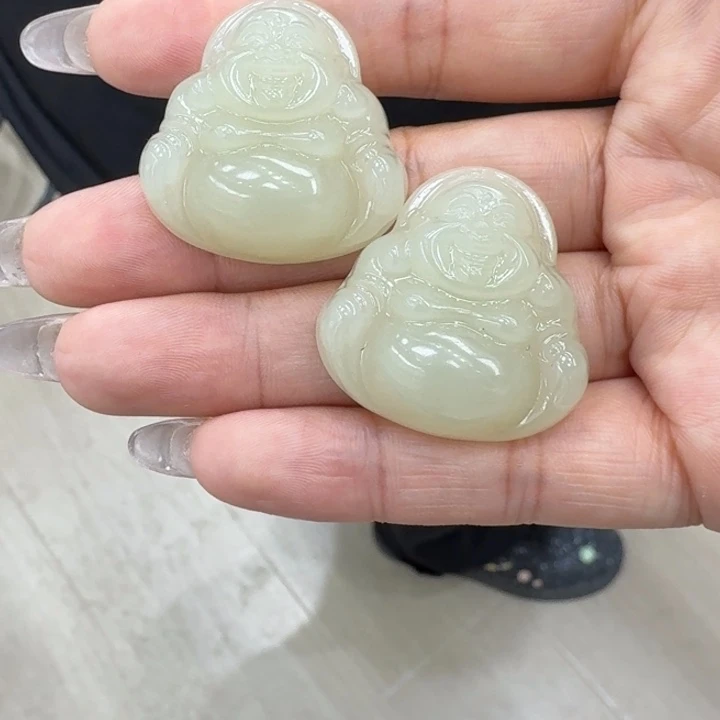 和田玉未镶嵌颈饰拍一发一多样性