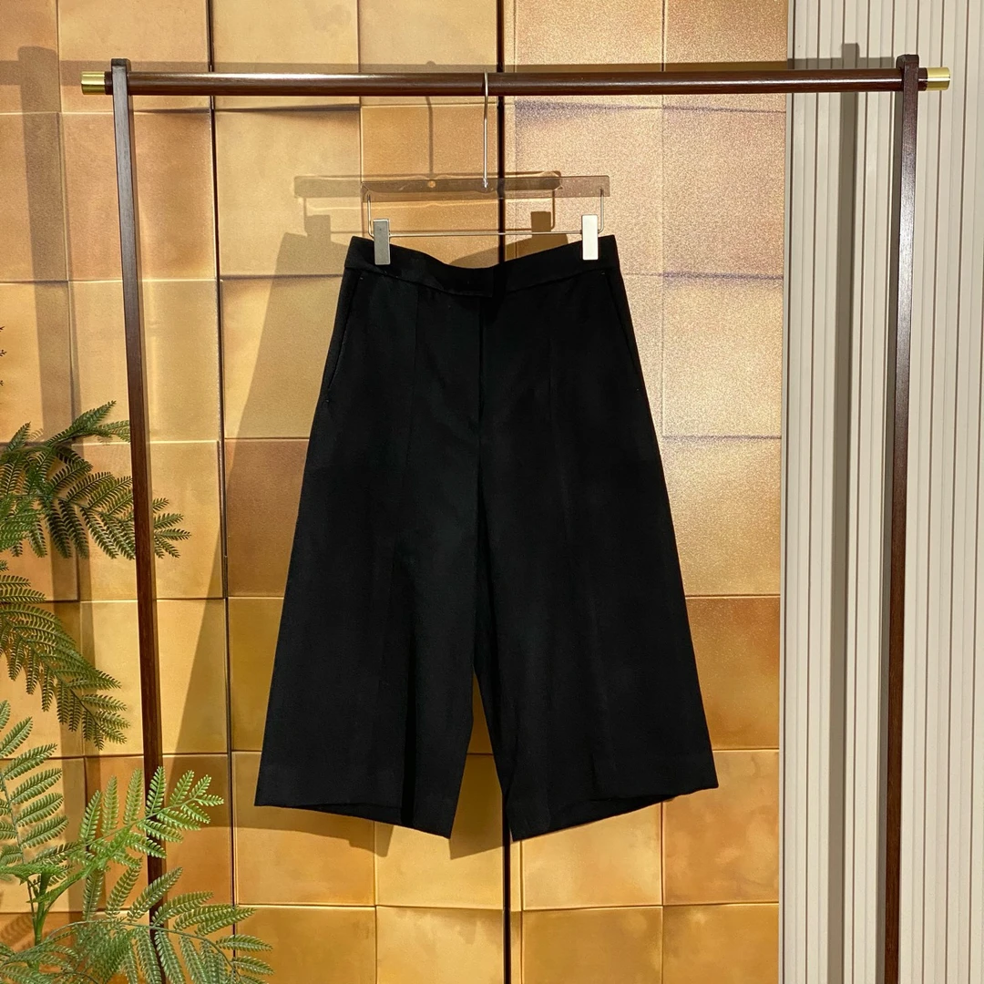 99新 MaxMara MaxMara 黑色骆驼绒毛呢九分裤/38码/99新/25929