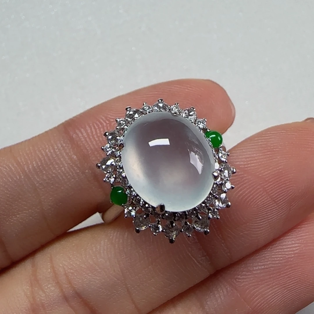 翡翠戒指18K金镶嵌戒指