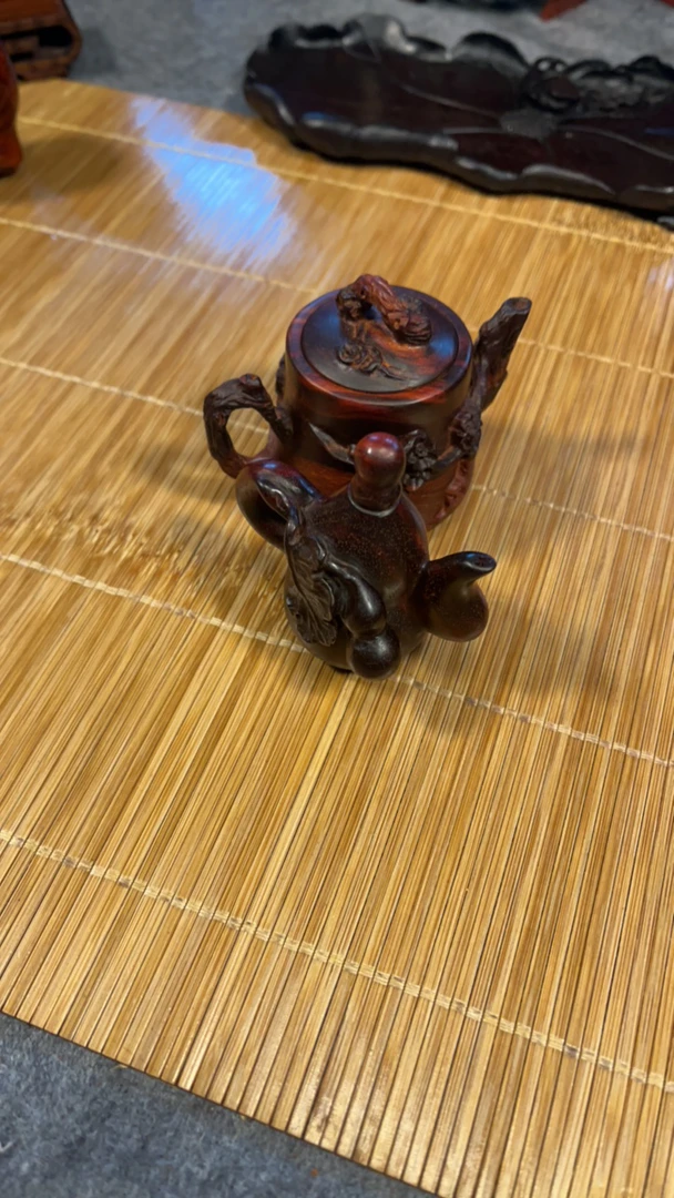 小叶紫檀手把壶（檀香紫檀）