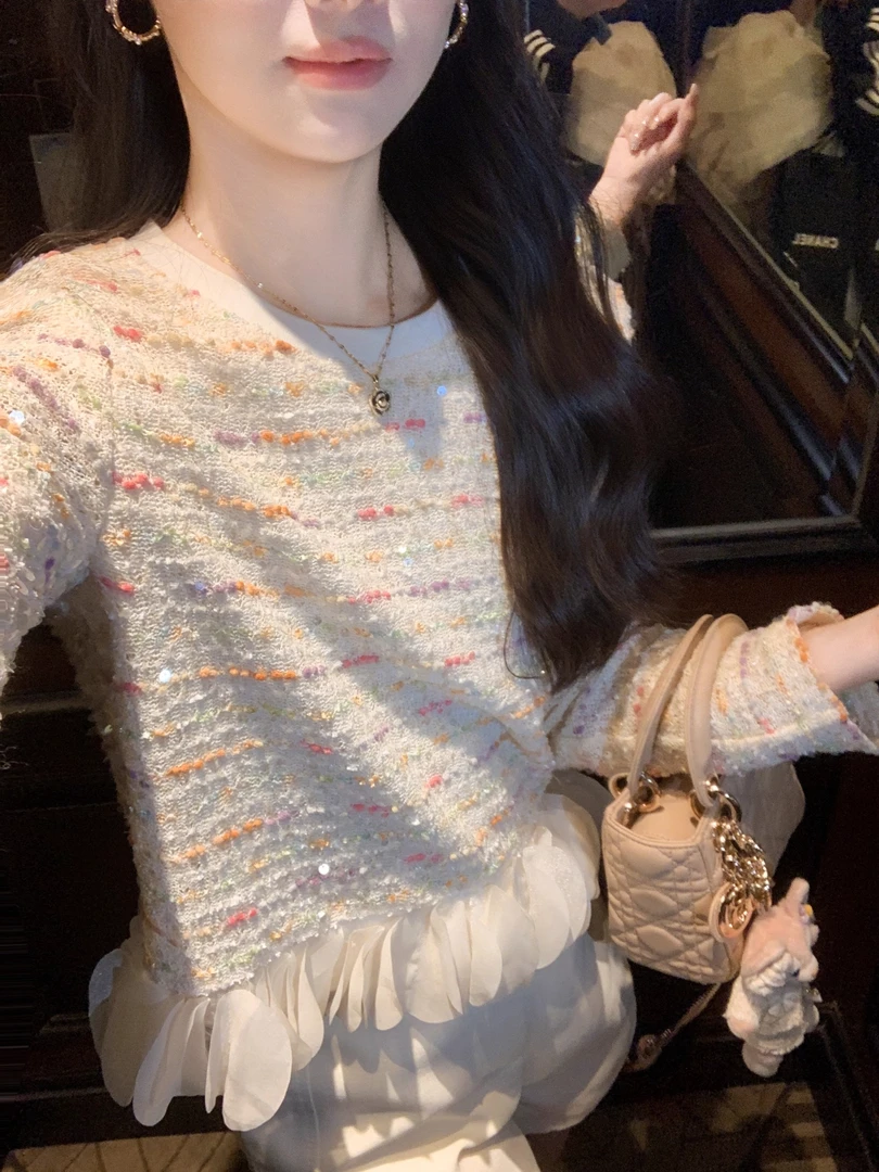 鱼兔子的兔子甜美温柔重工亮片小香风上衣女设计感卫衬衣百搭裤子