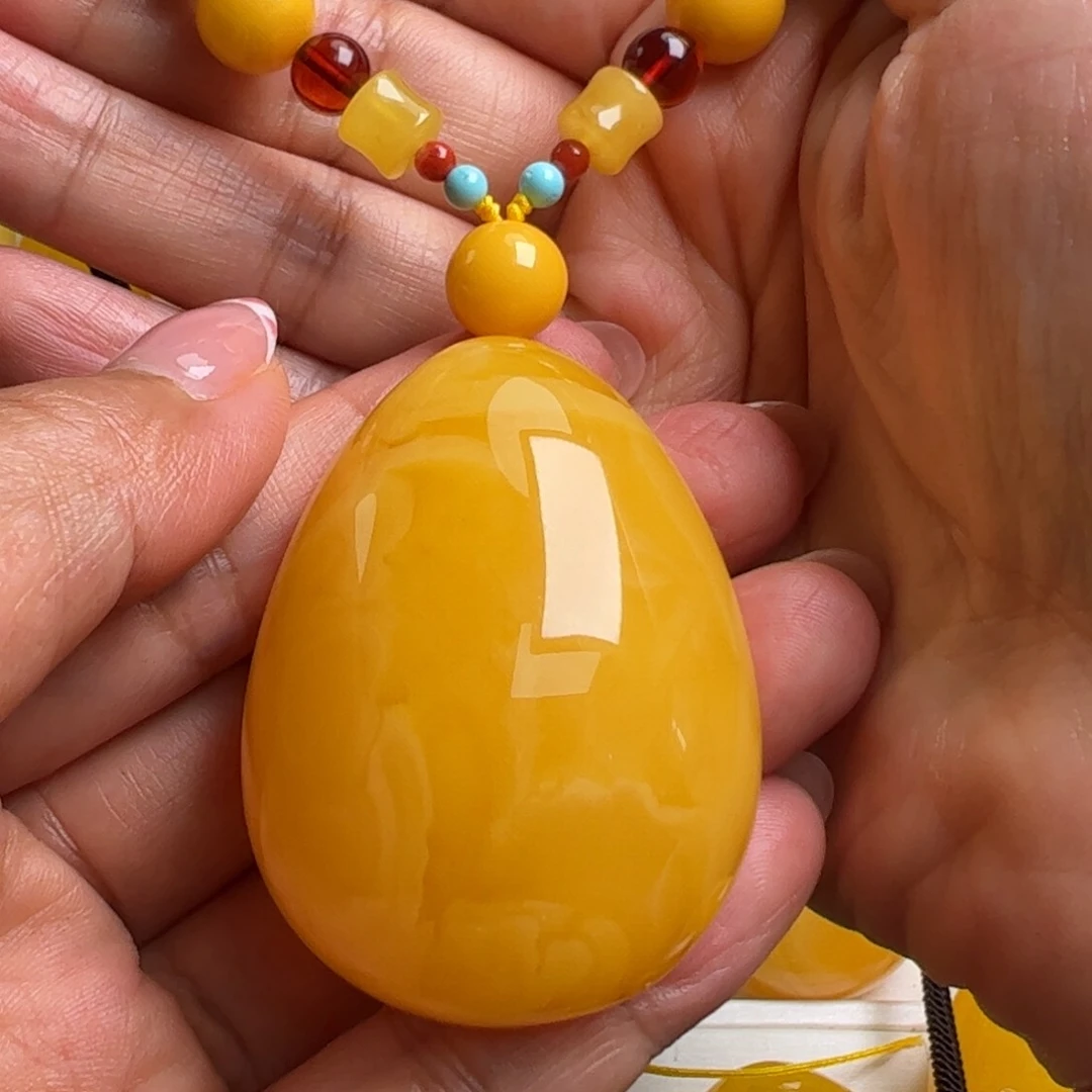 未镶嵌毛衣链蜜蜡无优化