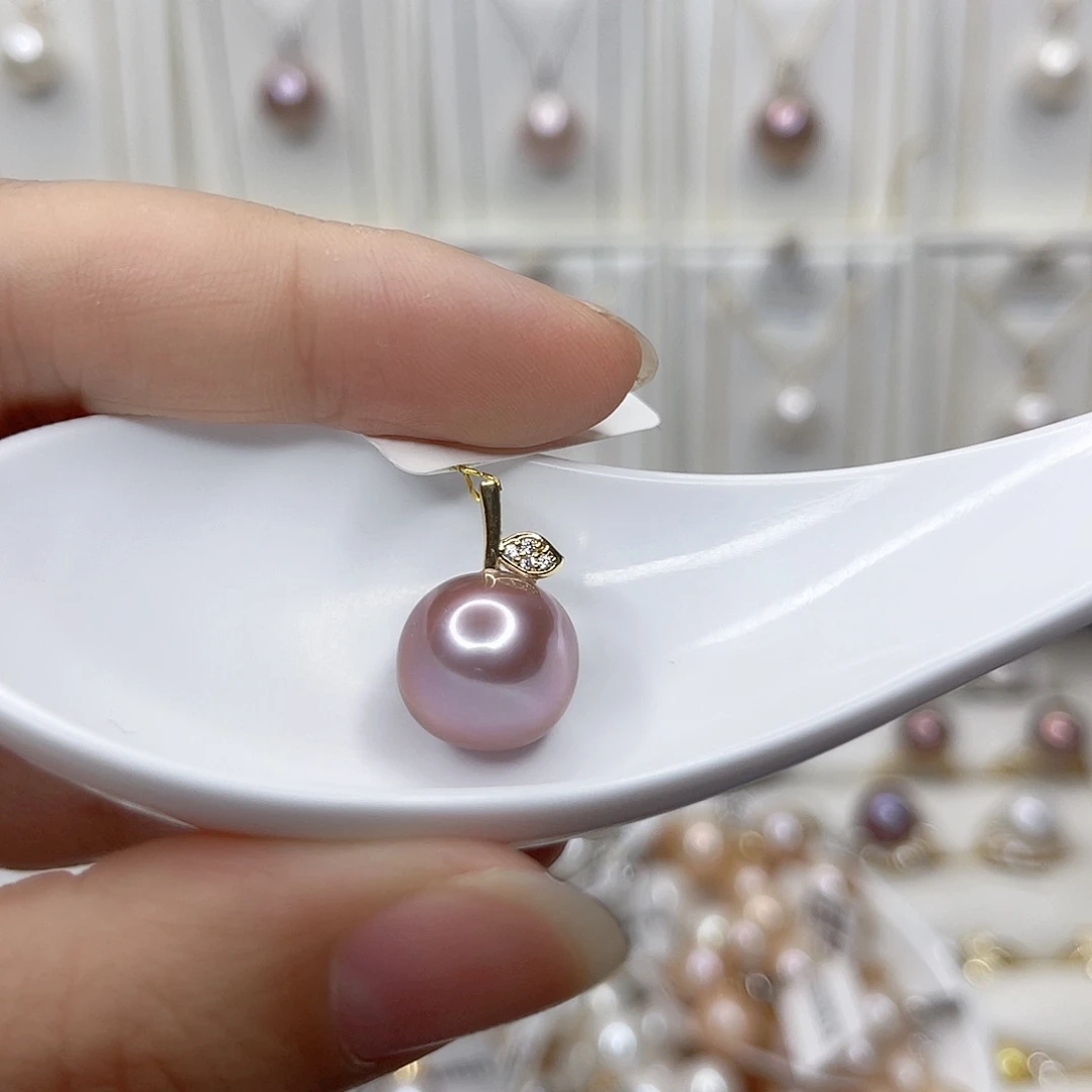 淡水珍珠未镶嵌吊坠(赠链)