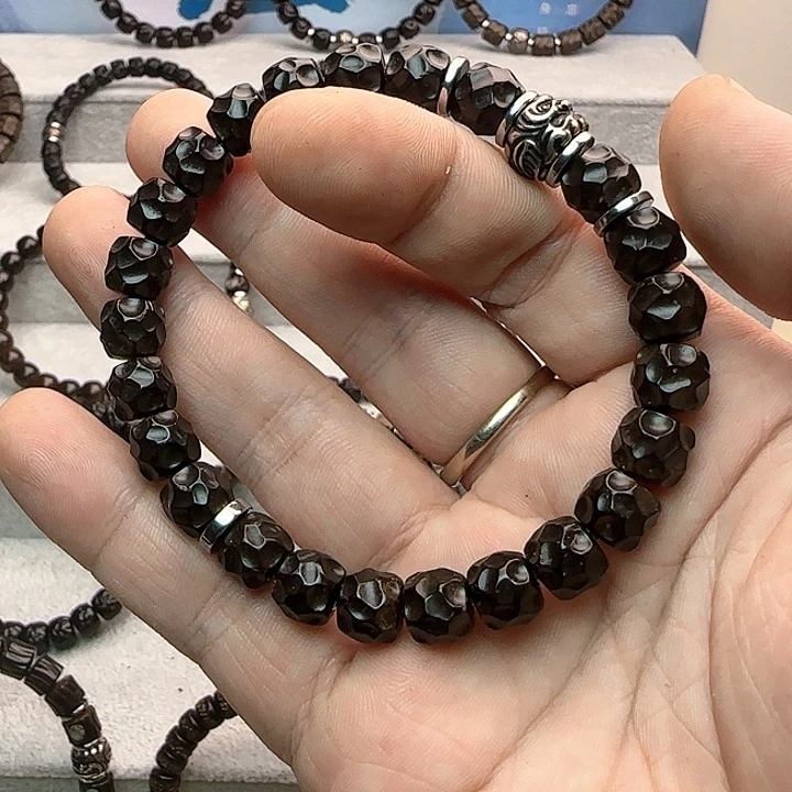 【闪购商品】手串椰蒂●****?98奶酪吞金兽