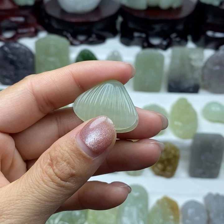 和田玉（碧玉）未镶嵌颈饰17