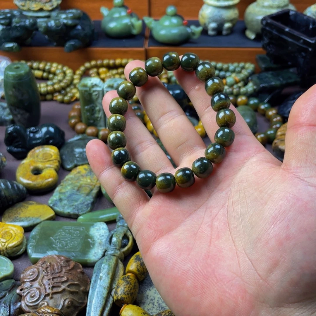 【闪购商品】未镶嵌透闪石质玉挂件风**剧