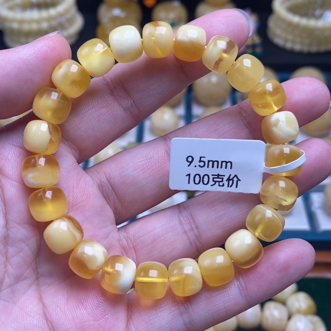 蜜蜡未镶嵌珠宝奇石