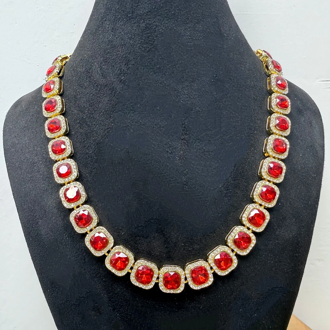 T302-@高端奢饰甄选项链多样性发一件