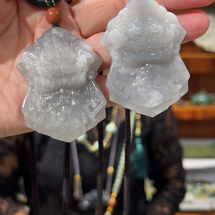 未镶嵌岫玉毛衣链