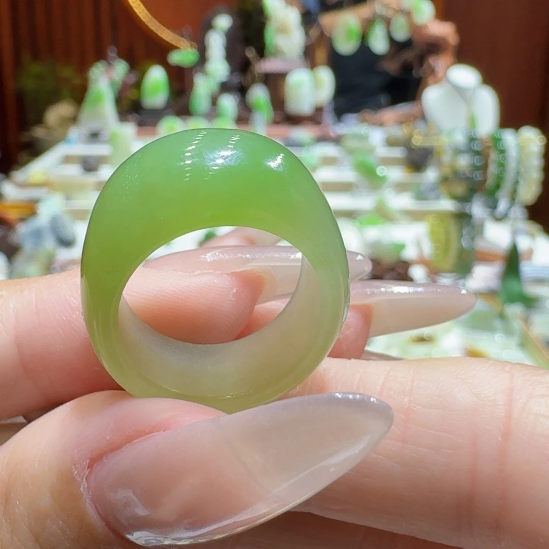 和田玉（翠青玉）戒指未镶嵌翠青面包戒17