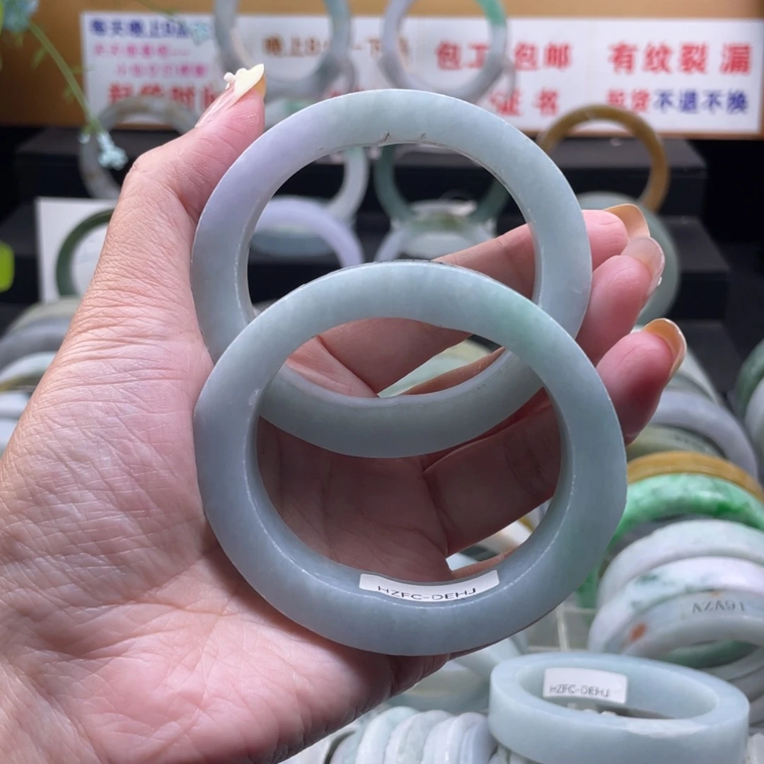 【闪购商品】定制翡翠圆未镶嵌开****蛋