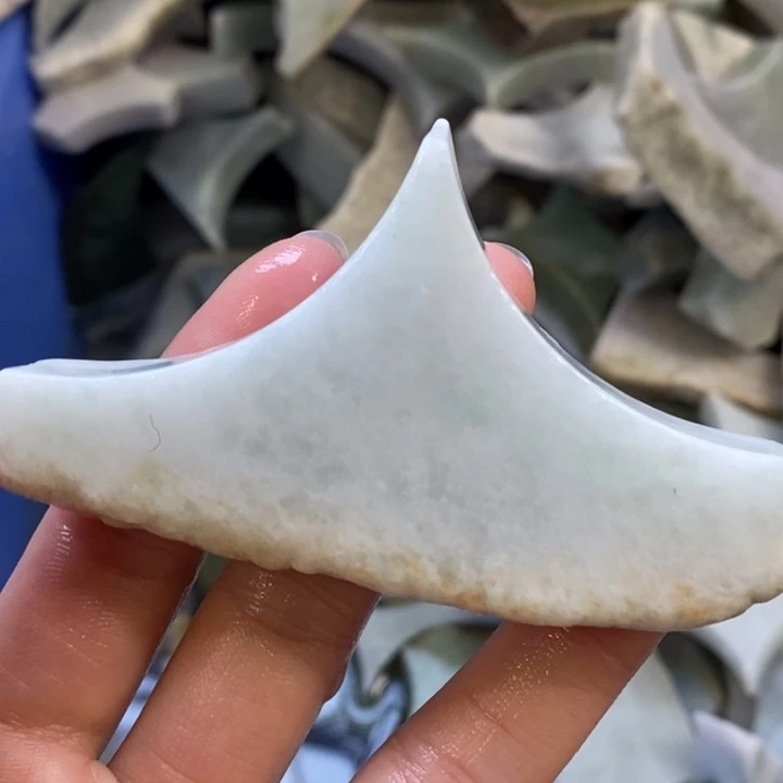 翡翠裸石翡翠边角料